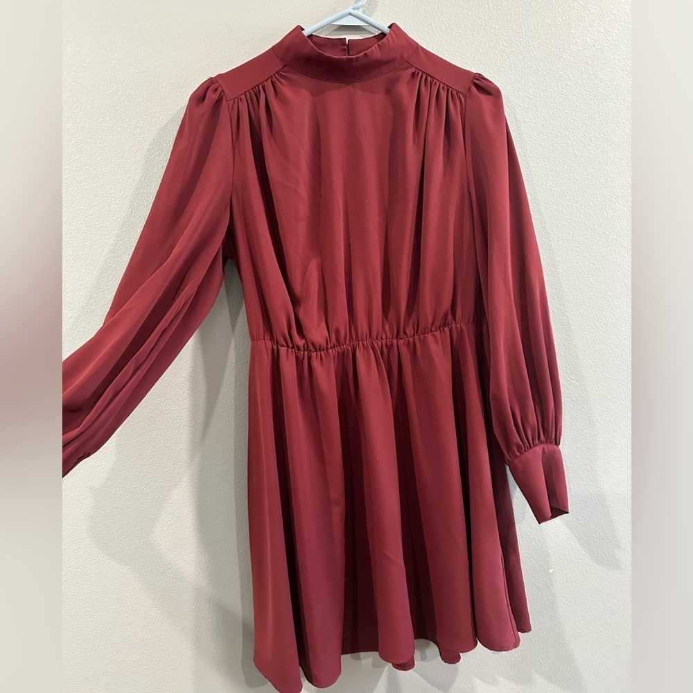 COPY - EXPRESS Burgundy Wine Red V-Neck Plisse Dress Size LG